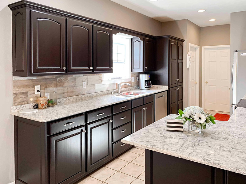 solid wood kitchen cabinet